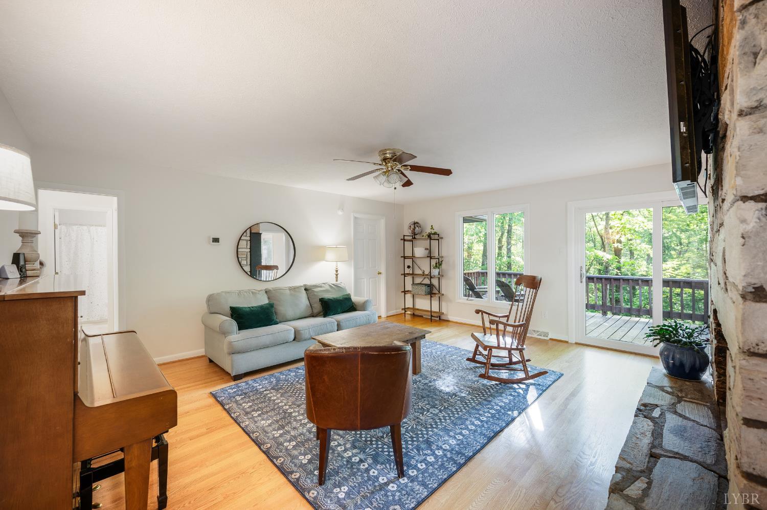 1230 Viewmont Drive, Evington, Virginia image 10