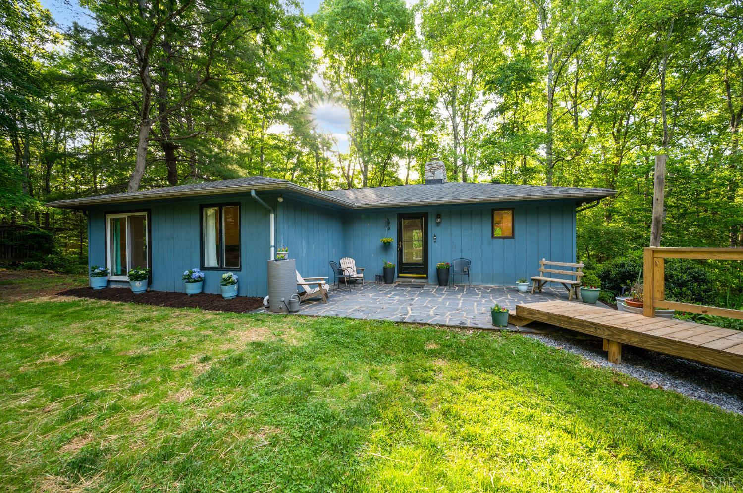 1230 Viewmont Drive, Evington, Virginia image 1