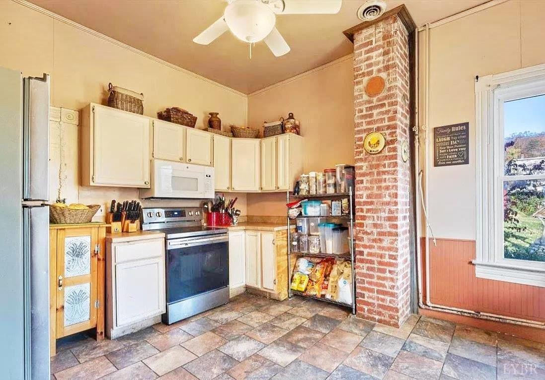 632 Pocahontas Street, Glasgow, Virginia image 12