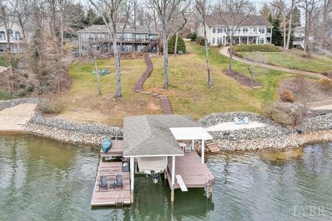 Tiny photo for 311 Morningwood Lane, Wirtz, VA 24184 (MLS # 365321)