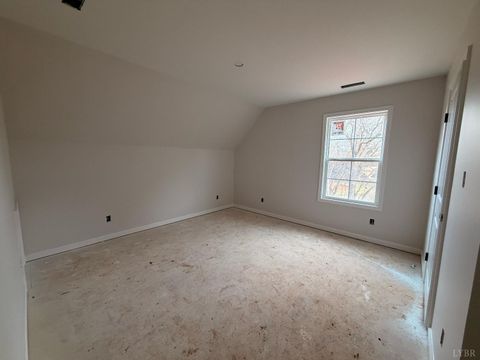 Tiny photo for 3 Crockett Road, Forest, VA 24551 (MLS # 364781)