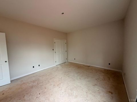 Tiny photo for 3 Crockett Road, Forest, VA 24551 (MLS # 364781)