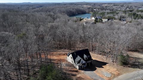 Tiny photo for 40 Sassafras Ct., Moneta, VA 24121 (MLS # 363883)