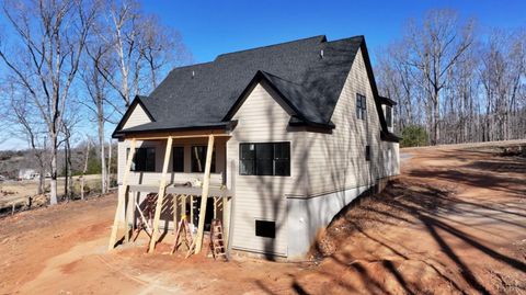 Tiny photo for 40 Sassafras Ct., Moneta, VA 24121 (MLS # 363883)