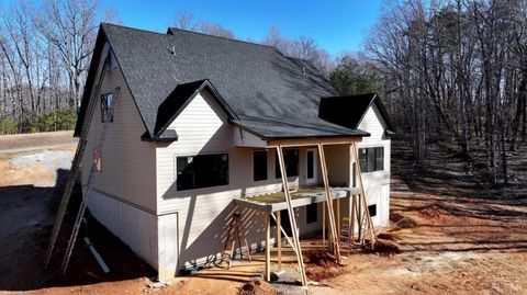 Tiny photo for 40 Sassafras Ct., Moneta, VA 24121 (MLS # 363883)