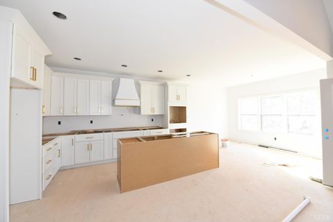 Tiny photo for 40 Sassafras Ct., Moneta, VA 24121 (MLS # 363883)