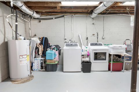 Tiny photo for 1531 Fairway Place, Lynchburg, VA 24503 (MLS # 362200)