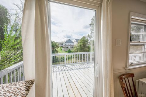 Tiny photo for 1531 Fairway Place, Lynchburg, VA 24503 (MLS # 362200)
