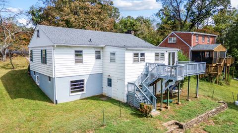 Tiny photo for 1531 Fairway Place, Lynchburg, VA 24503 (MLS # 362200)