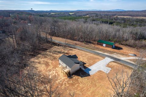 Tiny photo for 1720 Oak Ridge Road, Appomattox, VA 24522 (MLS # 363333)