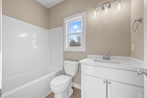 Tiny photo for 1720 Oak Ridge Road, Appomattox, VA 24522 (MLS # 363333)