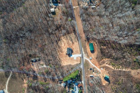 Tiny photo for 1720 Oak Ridge Road, Appomattox, VA 24522 (MLS # 363333)