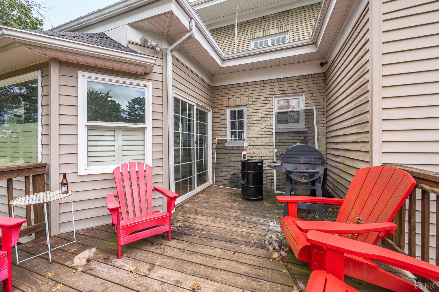 Lynchburg, Virginia 24503, United States, 4 Bedrooms Bedrooms, ,4 BathroomsBathrooms,Residential,Active,196812