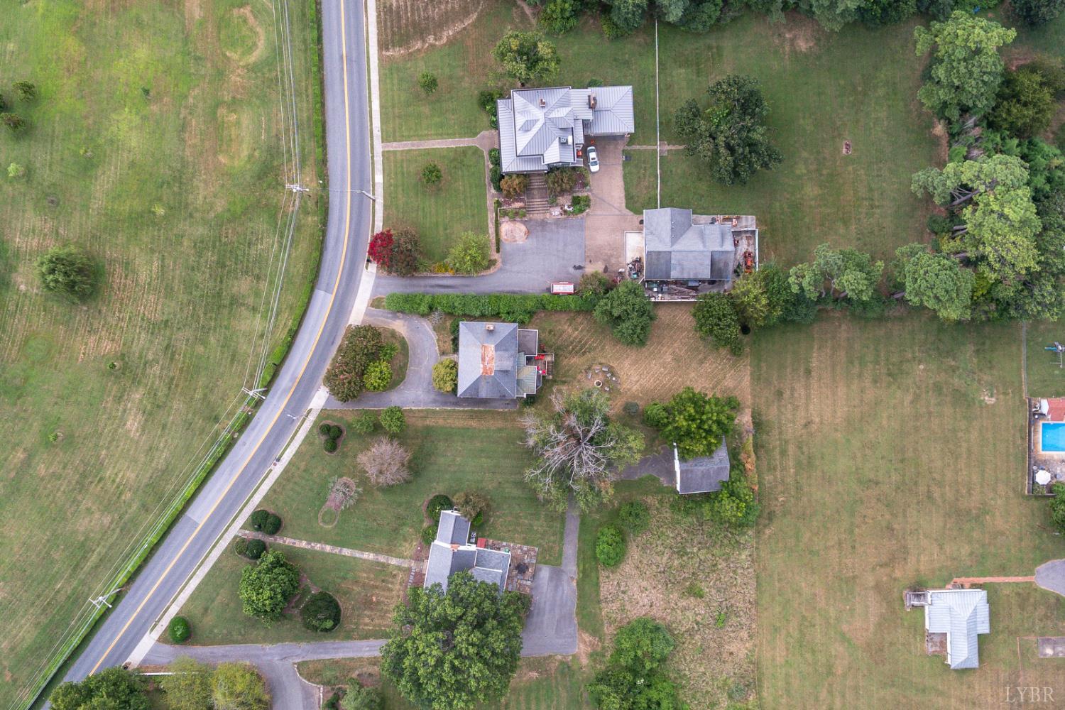 Lynchburg, Virginia 24503, United States, 4 Bedrooms Bedrooms, ,4 BathroomsBathrooms,Residential,Active,196812