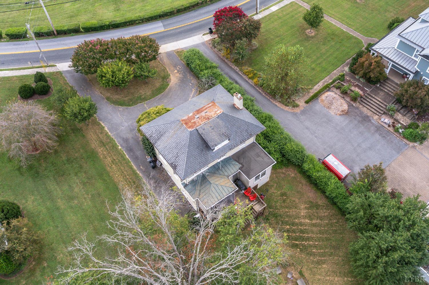 Lynchburg, Virginia 24503, United States, 4 Bedrooms Bedrooms, ,4 BathroomsBathrooms,Residential,Active,196812