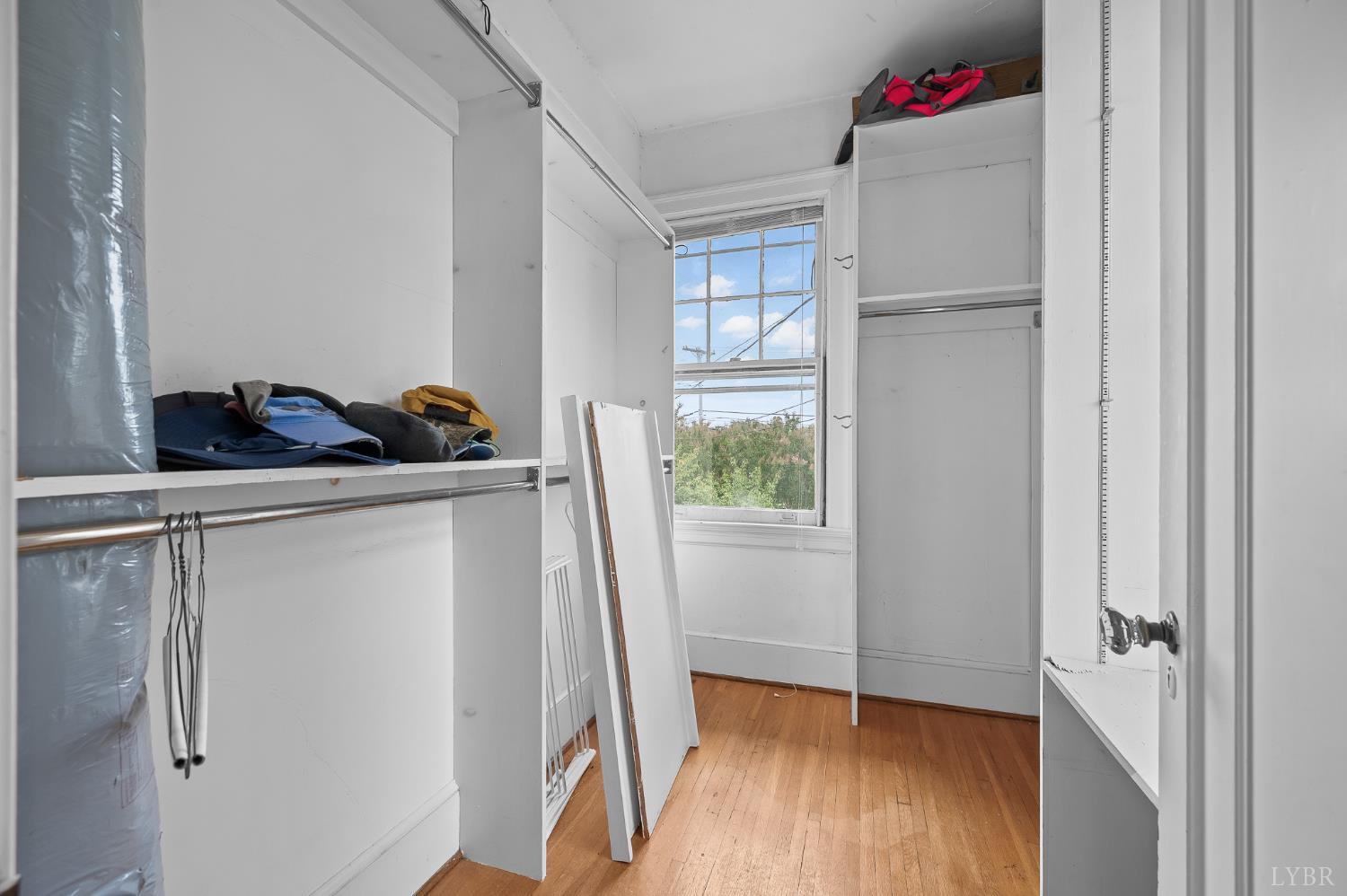 Lynchburg, Virginia 24503, United States, 4 Bedrooms Bedrooms, ,4 BathroomsBathrooms,Residential,Active,196812