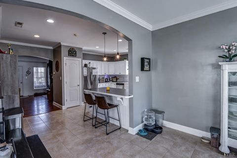 Tiny photo for 1040 Cranberry Ct Ct, Moneta, VA 24121 (MLS # 364444)