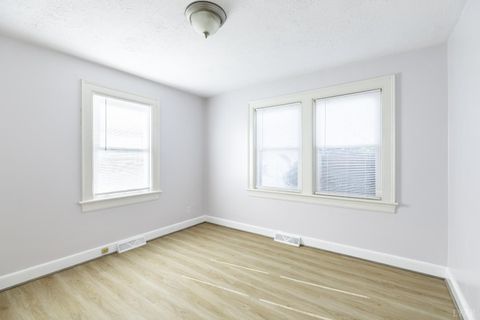 Tiny photo for 154 Lake Court Ave Ave, Lynchburg, VA 24502 (MLS # 365109)