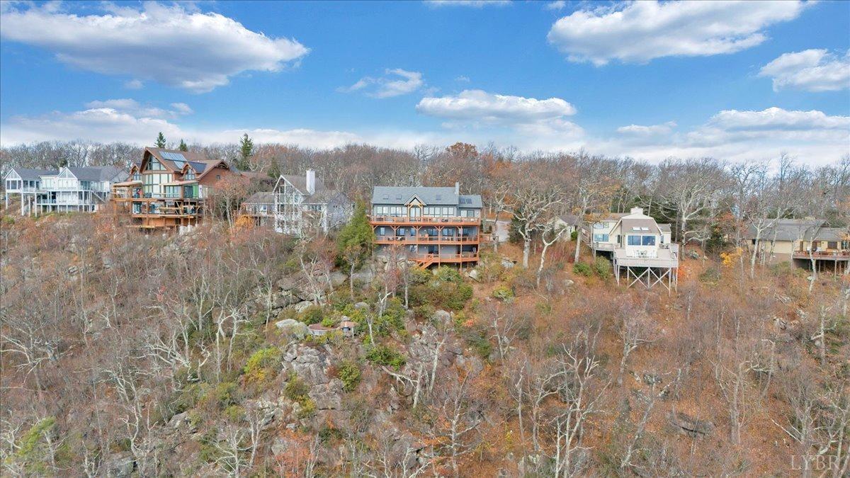 Wintergreen, Virginia 22967, United States, 6 Bedrooms Bedrooms, ,6 BathroomsBathrooms,Residential,Active,121931