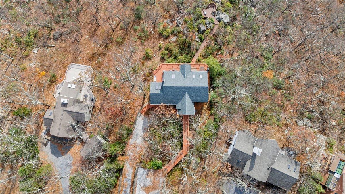 Wintergreen, Virginia 22967, United States, 6 Bedrooms Bedrooms, ,6 BathroomsBathrooms,Residential,Active,121931