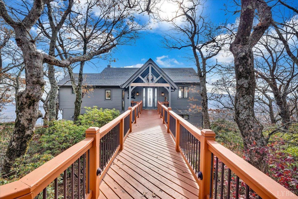 Wintergreen, Virginia 22967, United States, 6 Bedrooms Bedrooms, ,6 BathroomsBathrooms,Residential,Active,121931