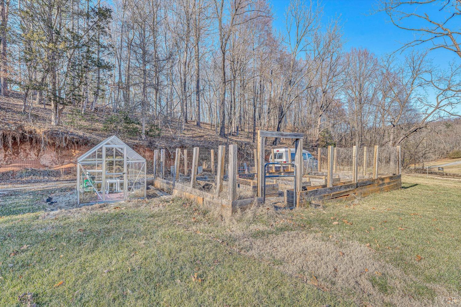 7825 Franklin Road, Boones Mill, Virginia image 46