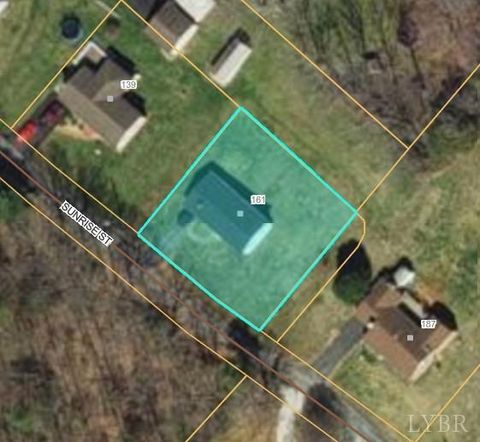 Tiny photo for 161 Sunrise Street, Appomattox, VA 24522 (MLS # 365535)