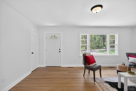 Tiny photo for 161 Sunrise Street, Appomattox, VA 24522 (MLS # 365535)