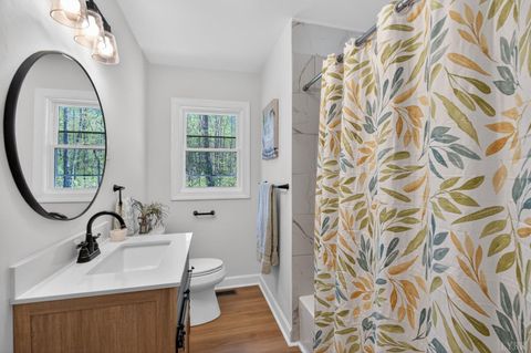 Tiny photo for 161 Sunrise Street, Appomattox, VA 24522 (MLS # 365535)