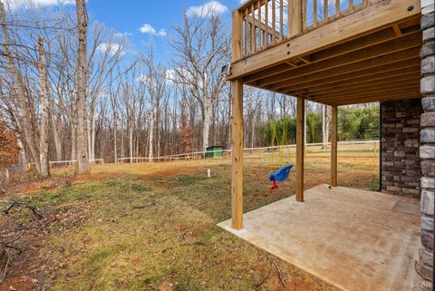 Tiny photo for 150 Oak Grove Drive, Madison Heights, VA 24572 (MLS # 363857)