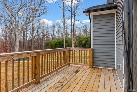 Tiny photo for 150 Oak Grove Drive, Madison Heights, VA 24572 (MLS # 363857)