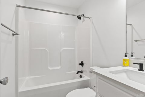 Tiny photo for 150 Oak Grove Drive, Madison Heights, VA 24572 (MLS # 363857)