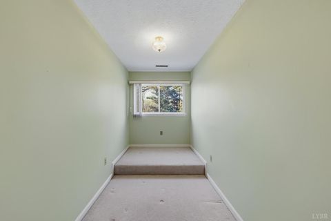 Tiny photo for 472 Oak Point Road, Forest, VA 24551 (MLS # 365775)