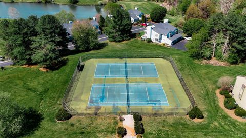 Tiny photo for 472 Oak Point Road, Forest, VA 24551 (MLS # 365775)