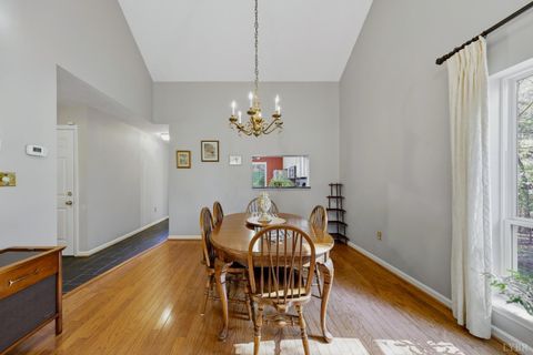 Tiny photo for 472 Oak Point Road, Forest, VA 24551 (MLS # 365775)