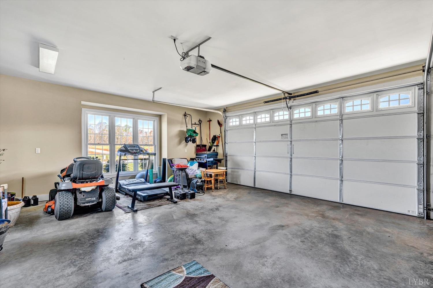 1414 Autumn Run Drive, Forest, Virginia image 40