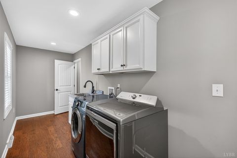 Tiny photo for 1722 Country Club Road Rd, Appomattox, VA 24522 (MLS # 365503)