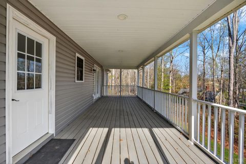 Tiny photo for 1722 Country Club Road Rd, Appomattox, VA 24522 (MLS # 365503)