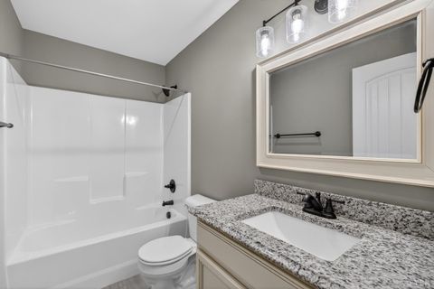 Tiny photo for 1722 Country Club Road Rd, Appomattox, VA 24522 (MLS # 365503)