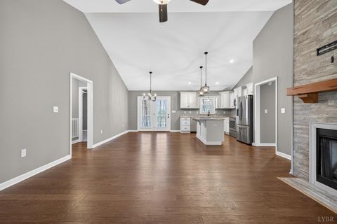 Tiny photo for 1722 Country Club Road Rd, Appomattox, VA 24522 (MLS # 365503)