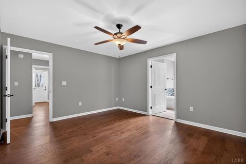 Tiny photo for 1722 Country Club Road Rd, Appomattox, VA 24522 (MLS # 365503)