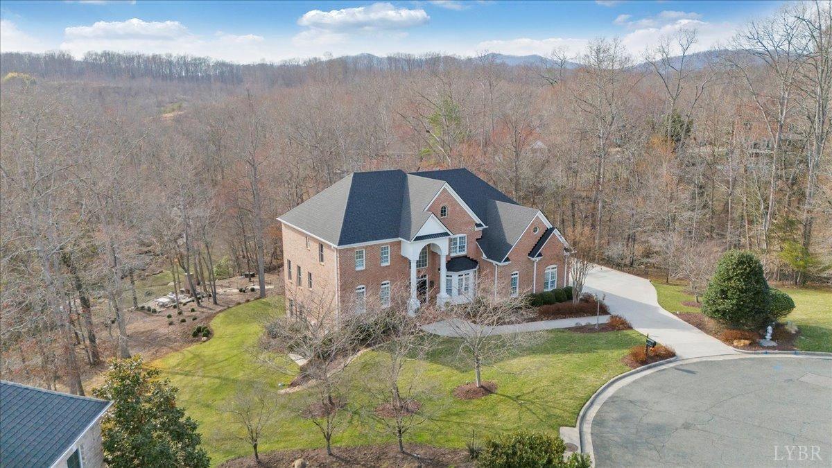 Lynchburg, Virginia 24503, United States, 5 Bedrooms Bedrooms, ,6 BathroomsBathrooms,Residential,Pending,89785