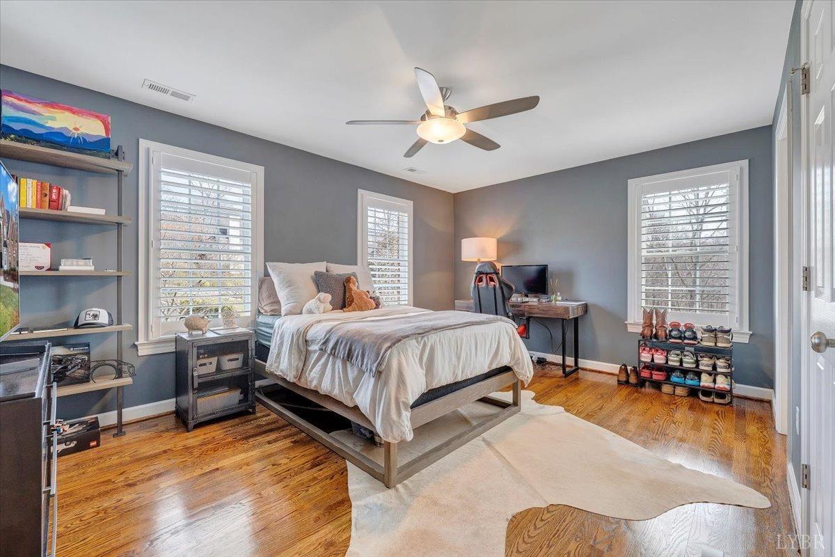 Lynchburg, Virginia 24503, United States, 5 Bedrooms Bedrooms, ,6 BathroomsBathrooms,Residential,Pending,89785