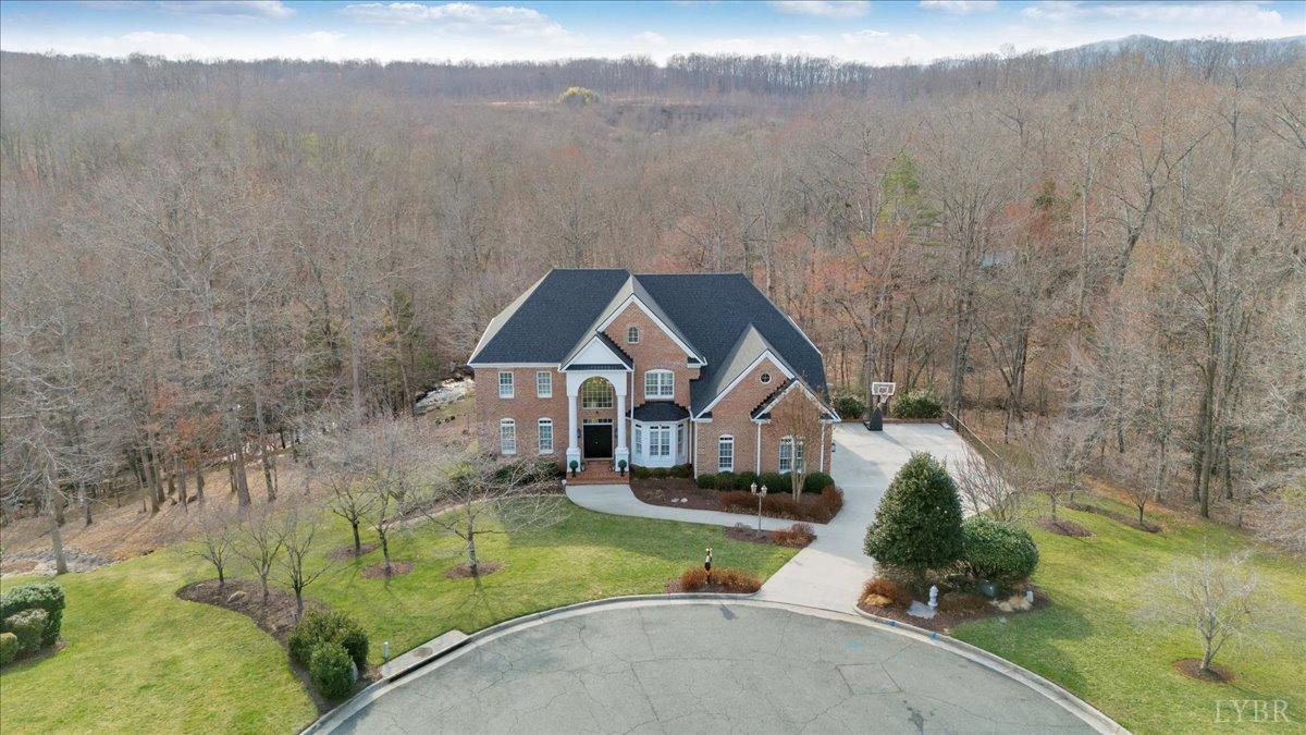 Lynchburg, Virginia 24503, United States, 5 Bedrooms Bedrooms, ,6 BathroomsBathrooms,Residential,Pending,89785
