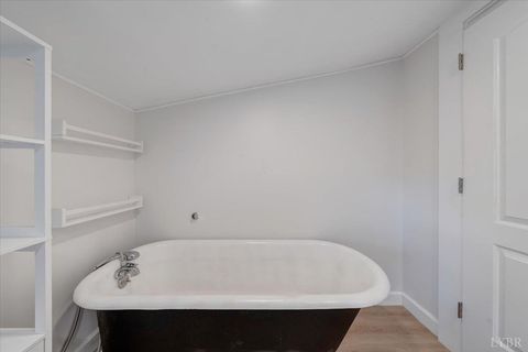 Tiny photo for 1038 Valencia Drive, Huddleston, VA 24104 (MLS # 361802)