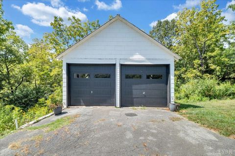 Tiny photo for 1038 Valencia Drive, Huddleston, VA 24104 (MLS # 361802)