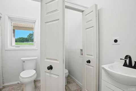 Tiny photo for 1433 Piney Mountain Road, Appomattox, VA 24522 (MLS # 360464)