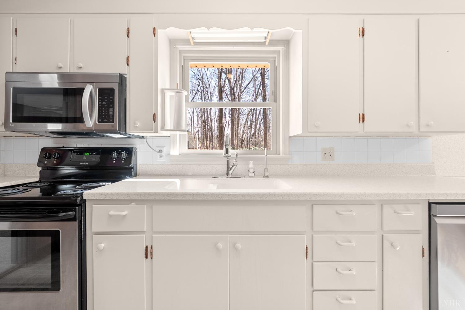 921 Watson Place, Bedford, Virginia image 14