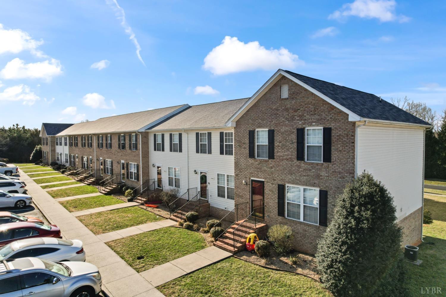 1036 Middle View Drive, Forest, Virginia image 3
