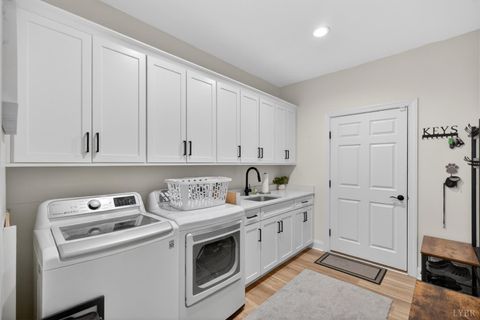 Tiny photo for 1199 Whispering Springs Court, Forest, VA 24551 (MLS # 366221)
